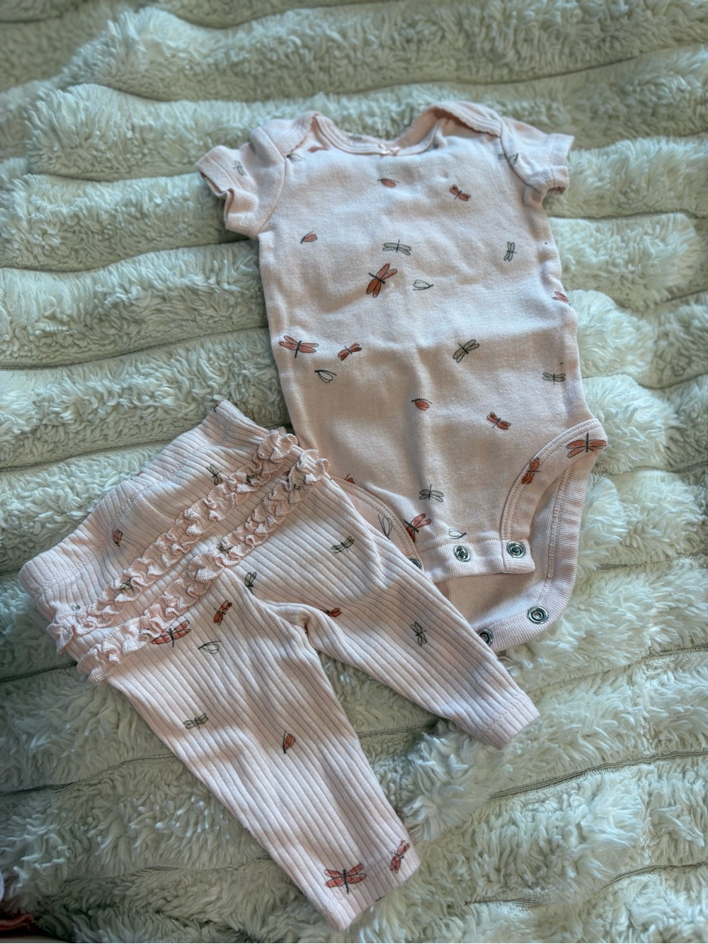 7/$30 Carter's Light Pink Dragonfly Bodysuit and Ribbed Pants Set